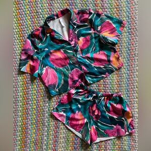 Floral Button-Front Crop Top and Shorts Set - Pink & Teal